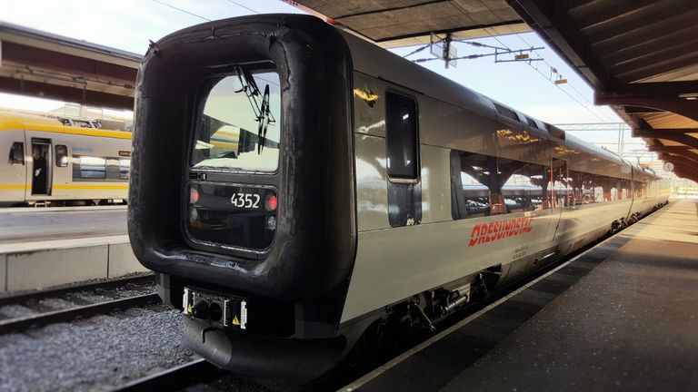 One of the hourly trains from København/Copenhagen has arrived in Goteborg/Gothenburg